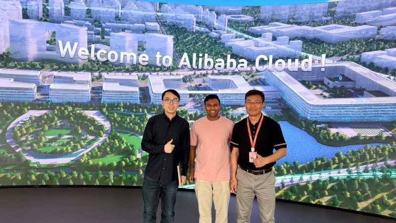 Dr Pasan Thilakasiri with the Alibaba Cloud team in Hangzhou